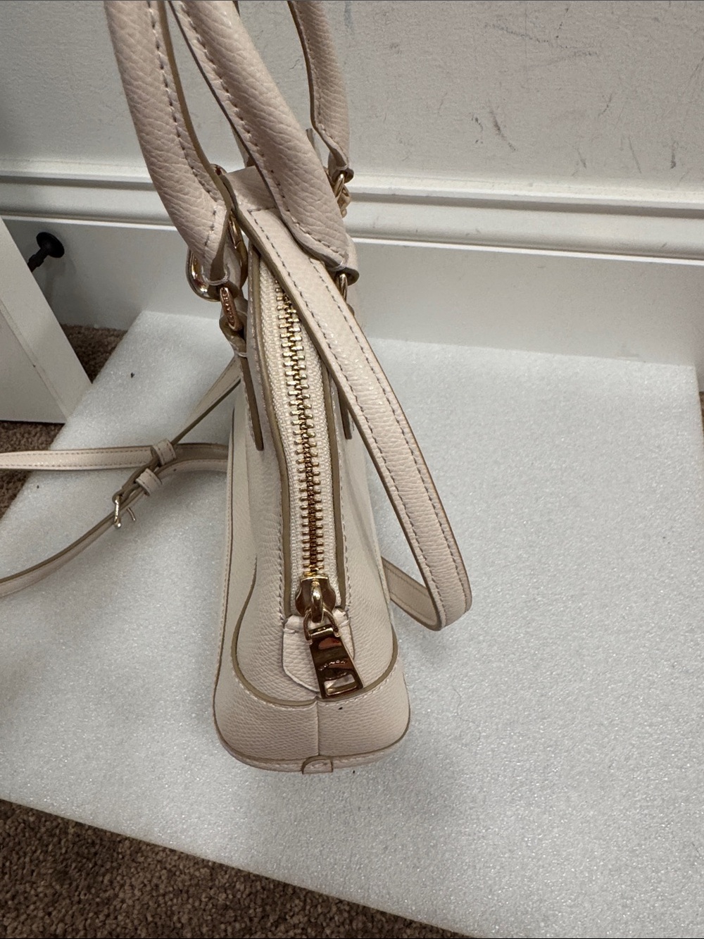 Coach Cora mini dome satchel crossbody bag with hangtag - Picture 6 of 9
